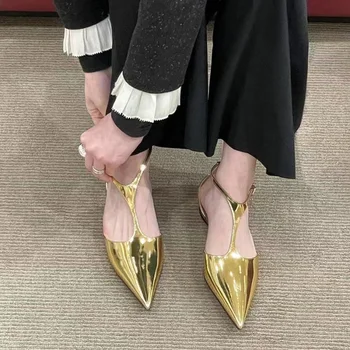 Женские кожаные туфли на плоской подошве с острым носком 2023, черные, золотистые Повседневные тонкие туфли с мелким носком, женские балетки, Сандалии