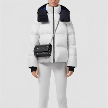 Зимняя новая женская белая пуховая куртка на утином пуху, утепленная теплая куртка-пуховик с капюшоном y2k, высококачественная модная повседневная пуховая куртка с вышивкой