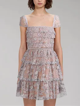 Лето 2023, Женское мини-платье с сетчатой вышивкой, Сексуальный квадратный вырез, пояс из горного хрусталя, Халат с высокой талией в виде снежинки и блесток
