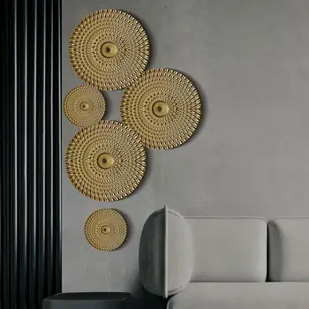 Привлекательное круглое украшение для стен, Коррозионностойкая роскошь, 2 размера, современное металлическое украшение для стен